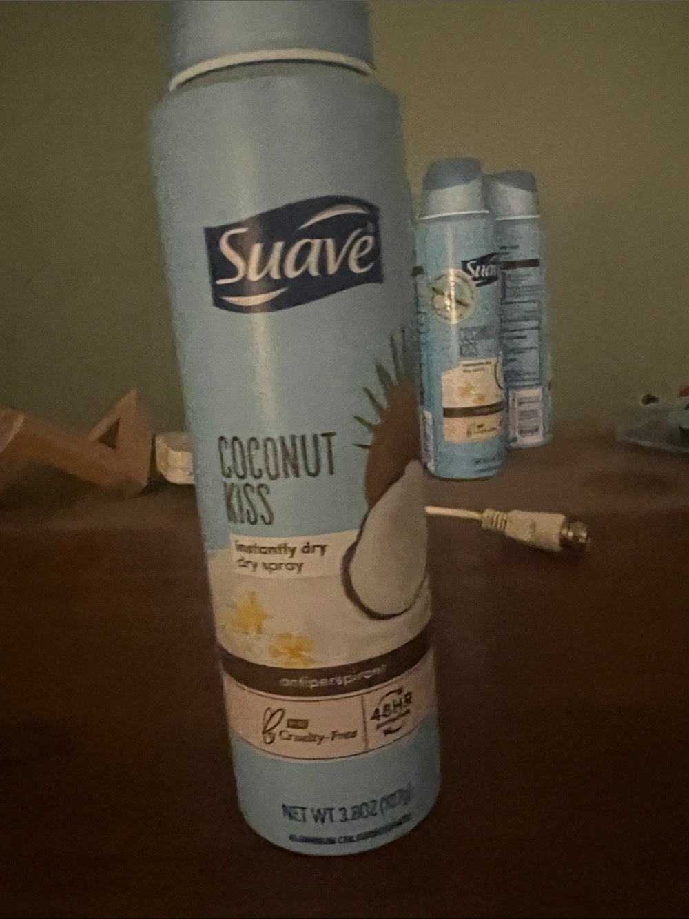 Suave Coconut Kiss Dry Spray deodorant